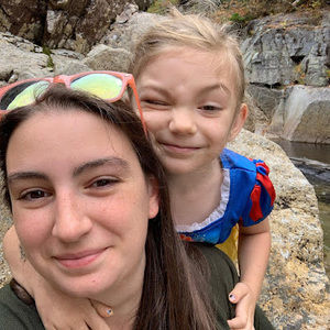 Meet your Posher, Daniella